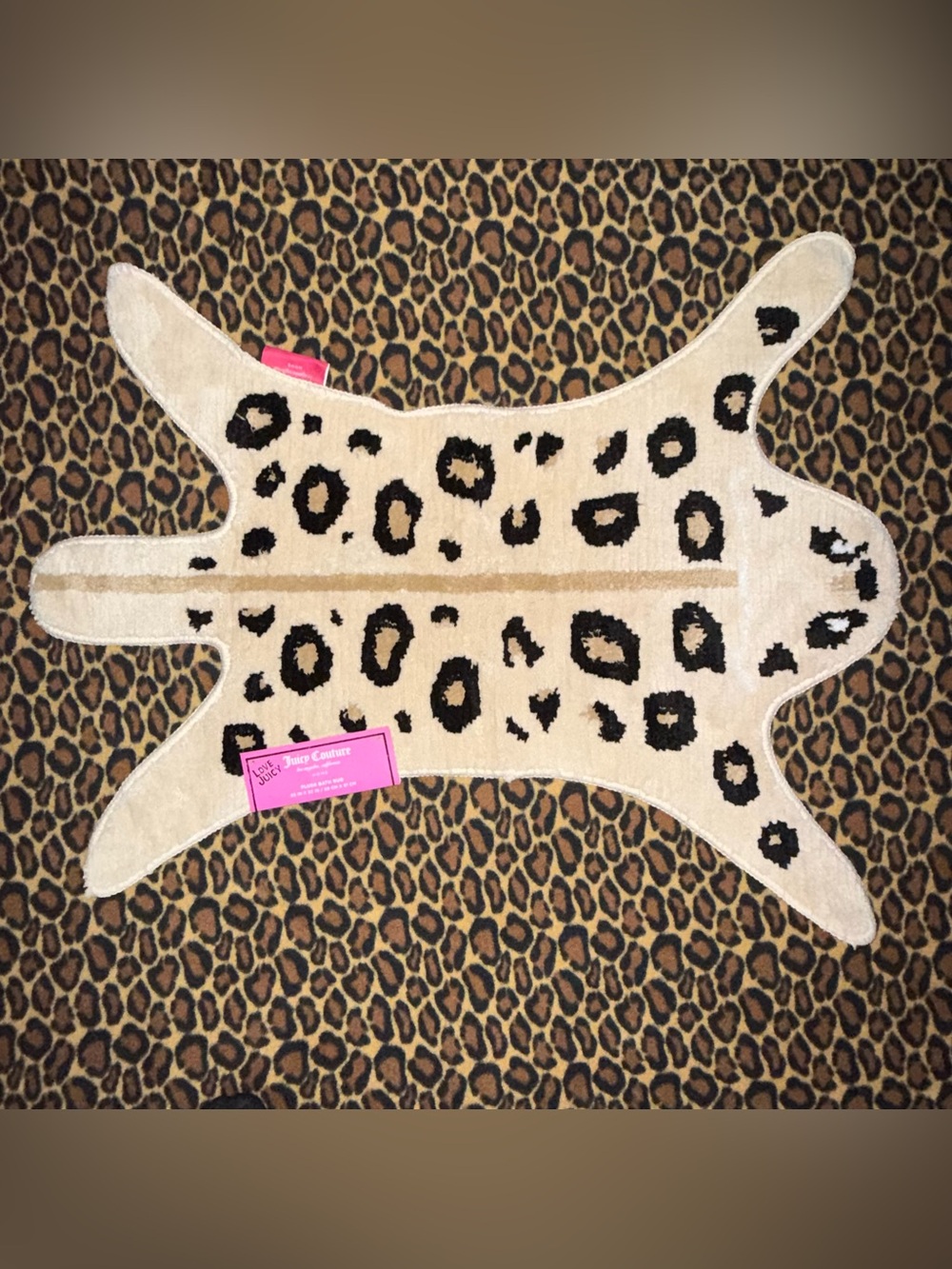 NWT Rare Juicy Couture Leopard Animal-Shaped Plush Bath Rug
